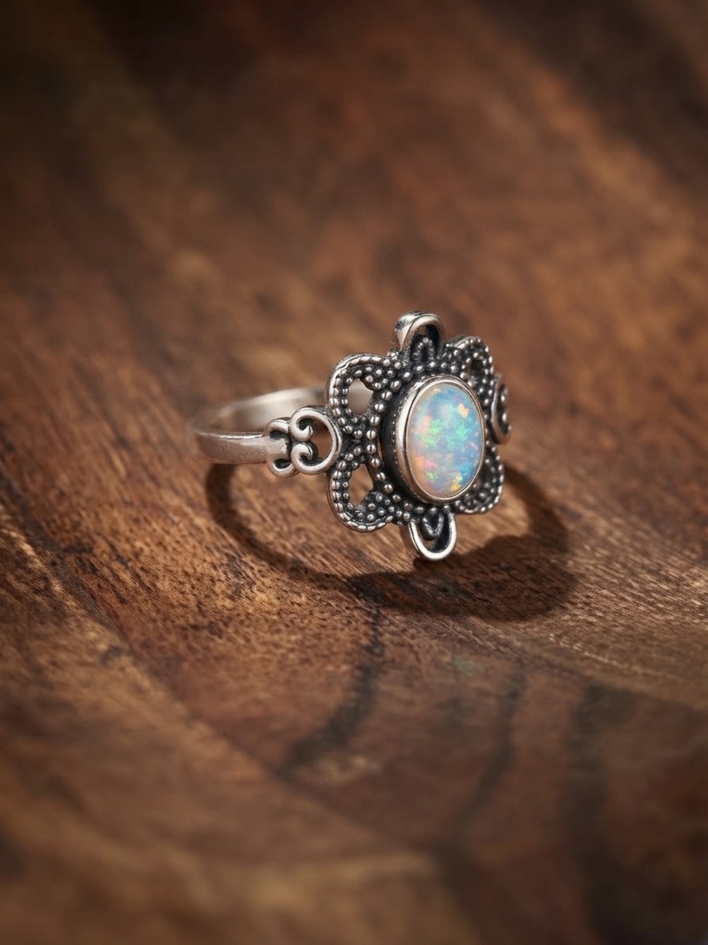 💍 Floral Opal Ring with Iridescent White-Blue Stone